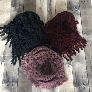 American eagle infinity scarves